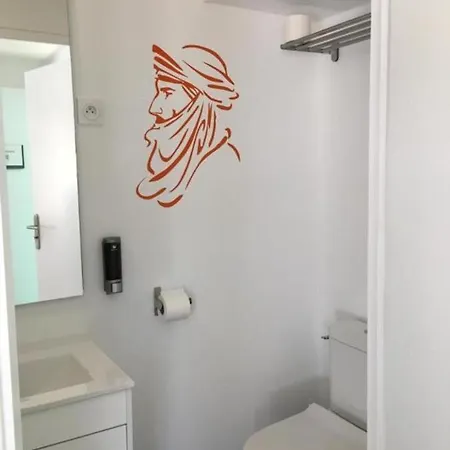 Le Sirocco Centre La Breche Wifi Linge De Pressing Apartament *